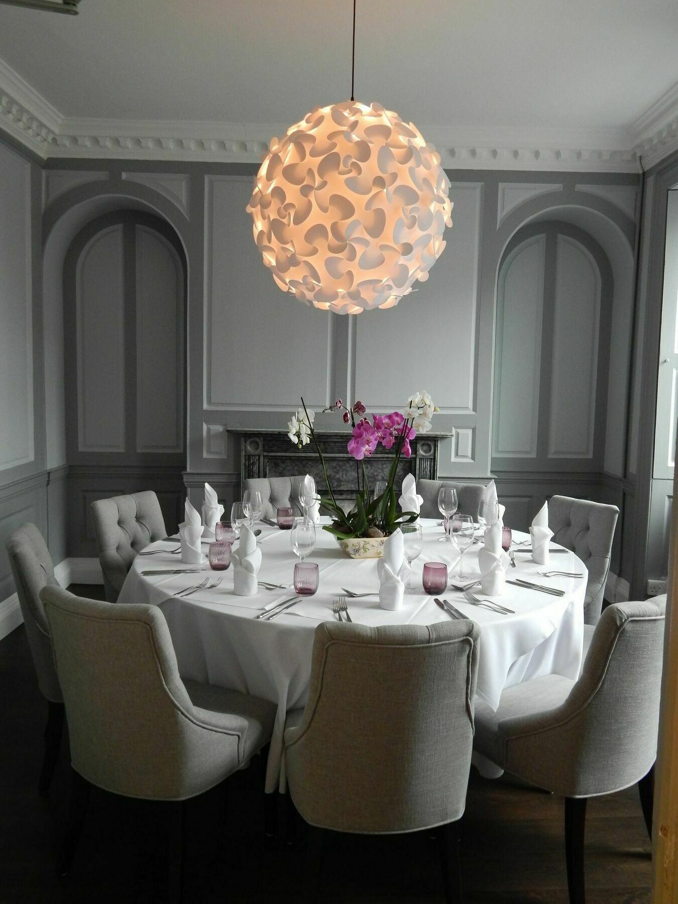 סווינדון The Highworth Hotel מראה חיצוני תמונה